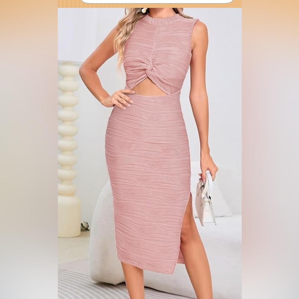 Elegant Pink Sleeveless Cutout Dress